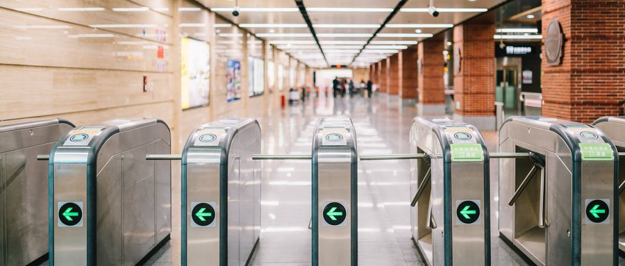 1711615121798248C2DA.jpg 攝圖網_500210815_城市地鐵交通(企業商用).jpg